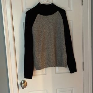 Karen Kane grey and black sleeved sweater, never been worn